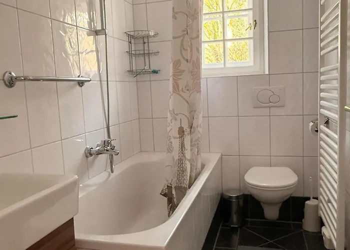 Appartement Tirala *